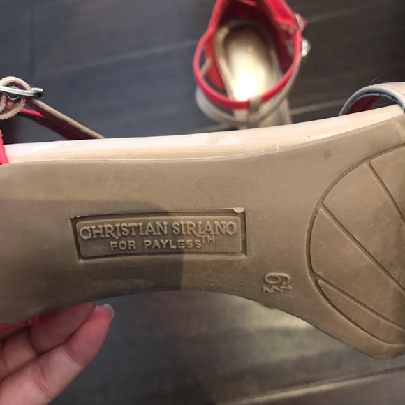 Coral and nude Christian Siriano heels - Picture 4 of 6